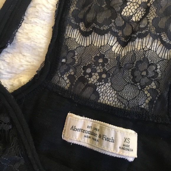 A&F Lace Racerback - Picture 6 of 6